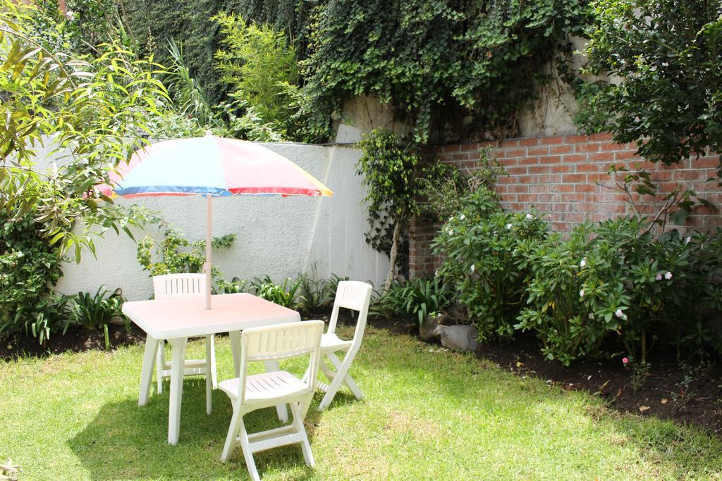 El Hostelito Quito Bagian luar foto